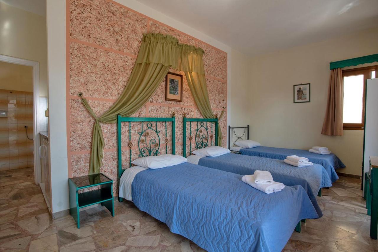 Kleoni Club Apartments Tolón Dış mekan fotoğraf