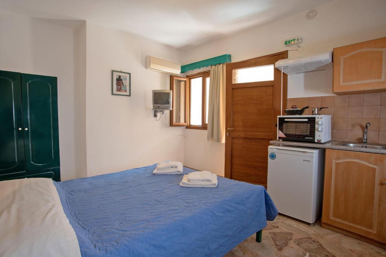 Kleoni Club Apartments Tolón Dış mekan fotoğraf