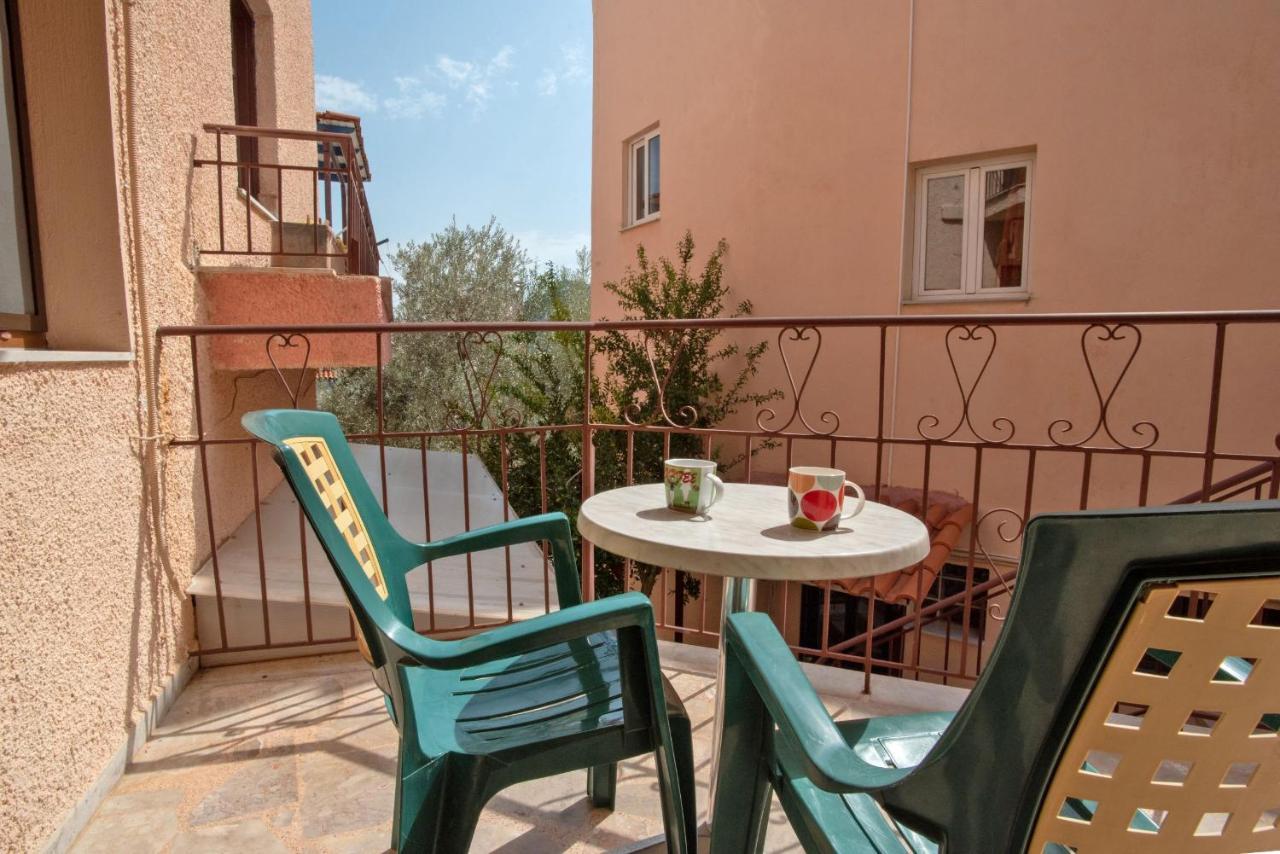 Kleoni Club Apartments Tolón Dış mekan fotoğraf
