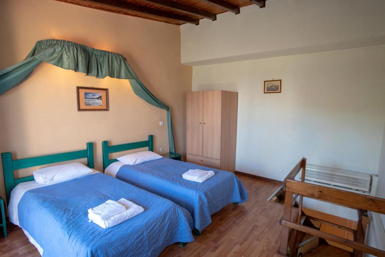 Kleoni Club Apartments Tolón Dış mekan fotoğraf