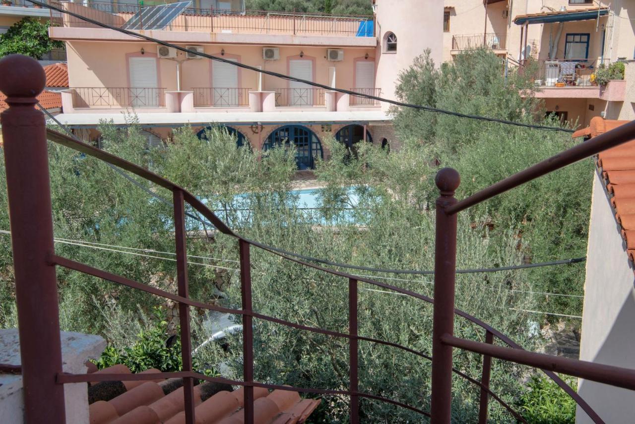 Kleoni Club Apartments Tolón Dış mekan fotoğraf