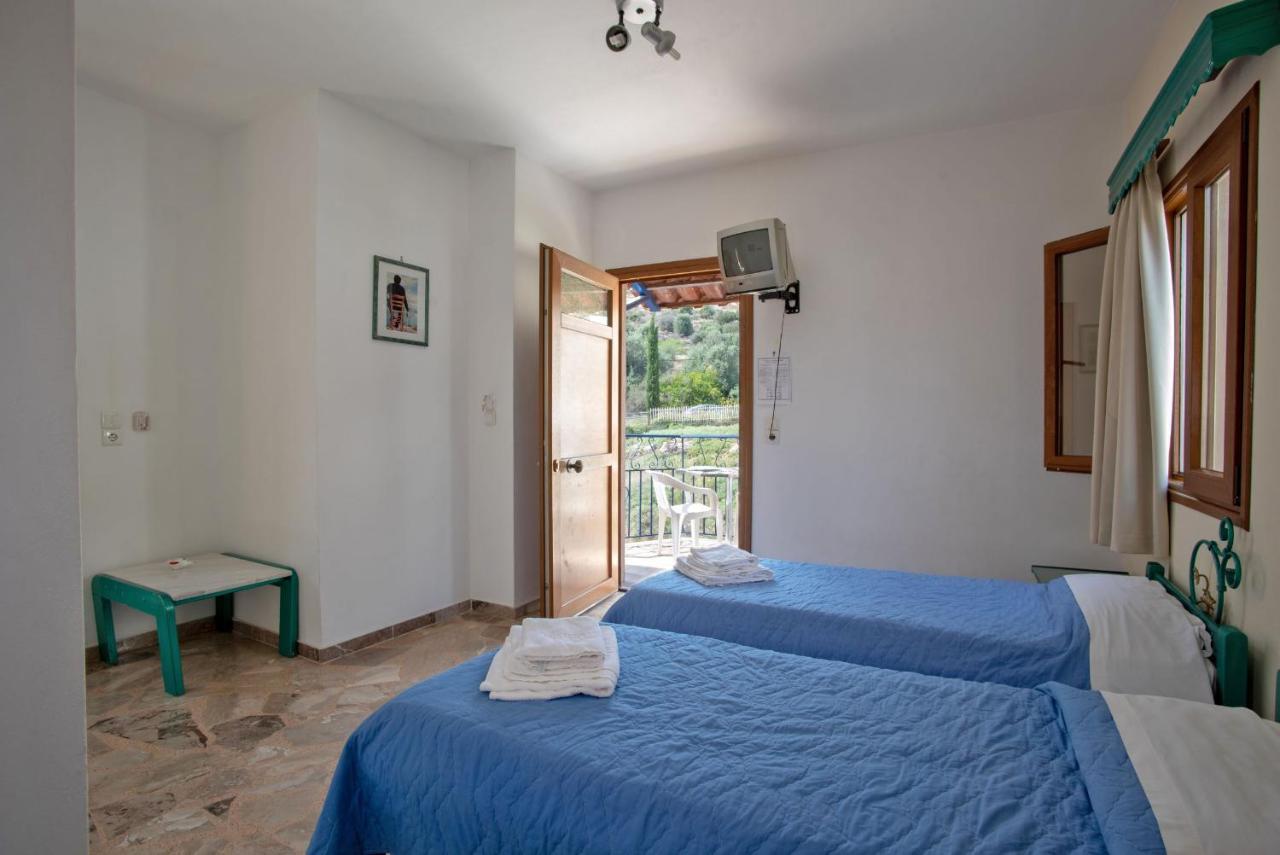 Kleoni Club Apartments Tolón Dış mekan fotoğraf