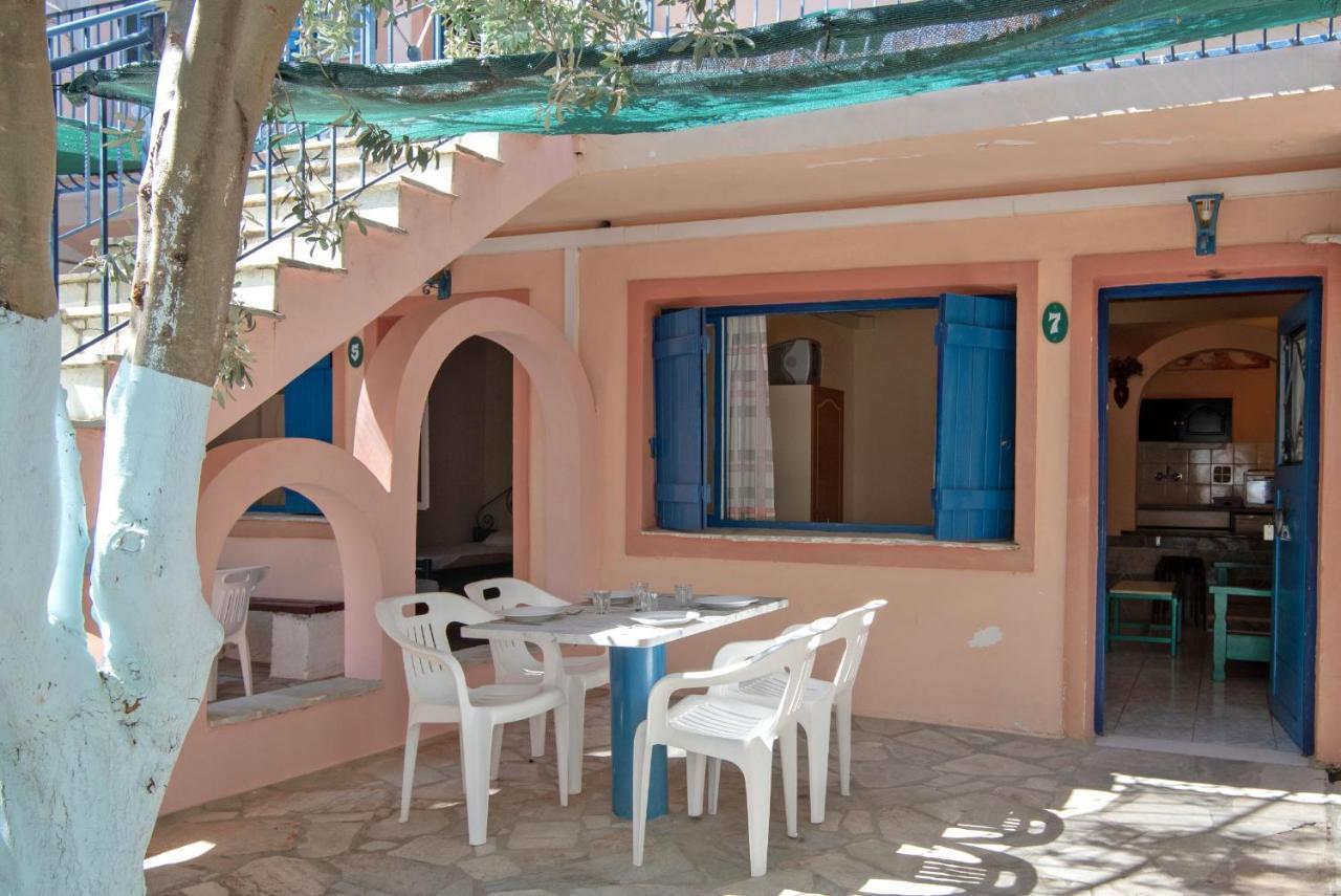 Kleoni Club Apartments Tolón Dış mekan fotoğraf