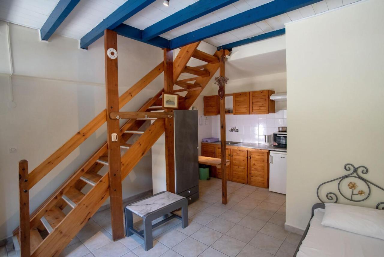 Kleoni Club Apartments Tolón Dış mekan fotoğraf