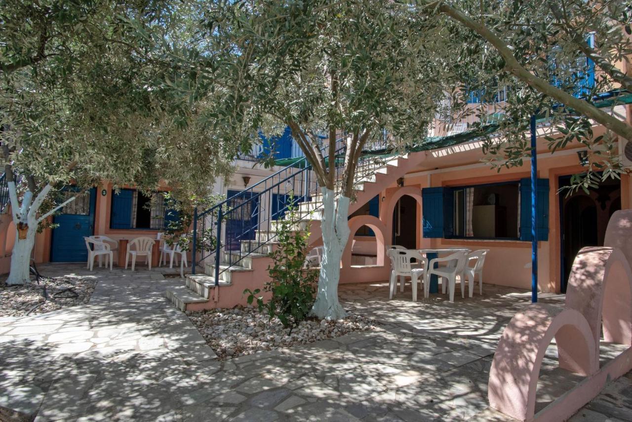Kleoni Club Apartments Tolón Dış mekan fotoğraf