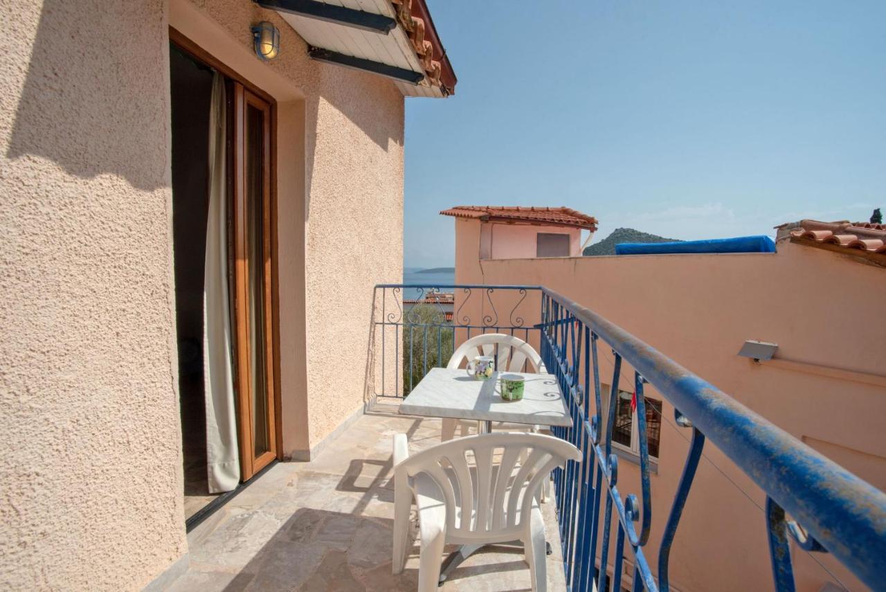 Kleoni Club Apartments Tolón Dış mekan fotoğraf